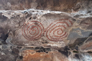 Pikturimet shkëmbore te Guva e Mrrizit (Unike në Kosovë) 4